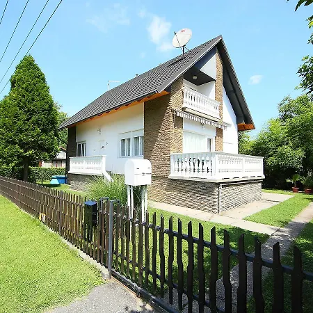 Holiday home Holiday Balaton H443 Balatonkeresztur